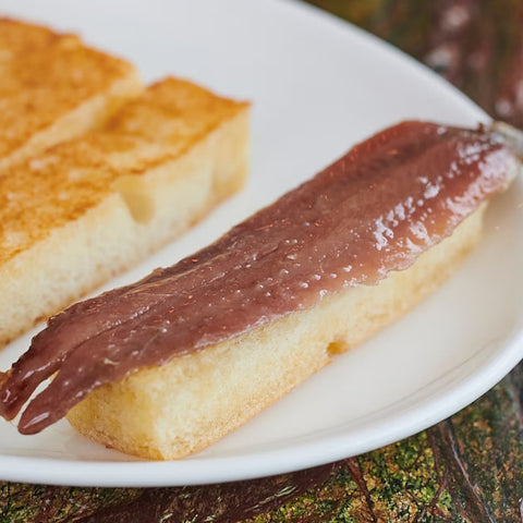 Cantabric Sea Anchovies in EVOO C. Catalina | Anchoas del Cantábrico en aceite de oliva C. Catalina