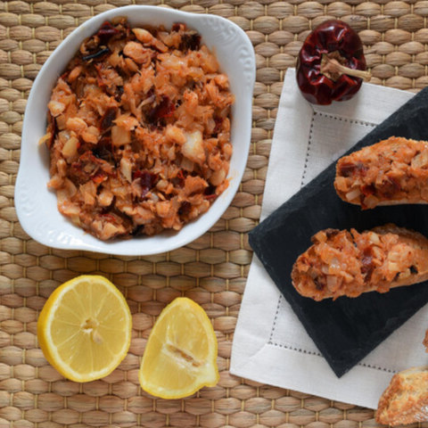 Nora Pepper Dried Serhos 120g Box | Noras Secas Serhos 120g Box
